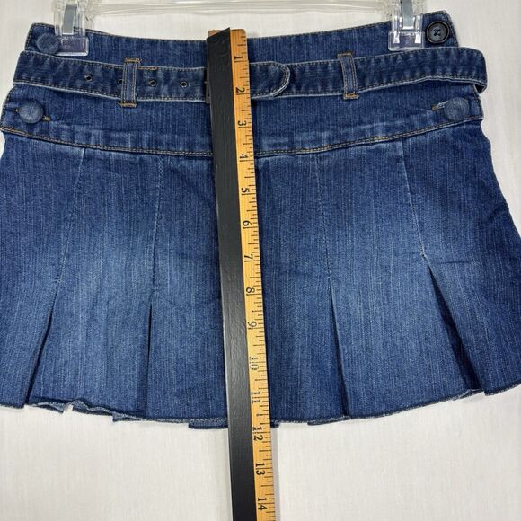 Denim Pleated Belted Mini Skirt Girls Sz 10 Medium Wash Y2K Academia Casual - Picture 7 of 9